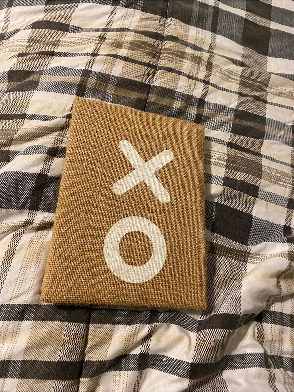 Burlap XO wedding guest sign in books